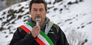 I sindaci delle Frabose a Roma ospiti del Ministro Calderoli La Guida - I sindaci delle Frabose a Roma ospiti del Ministro Calderoli