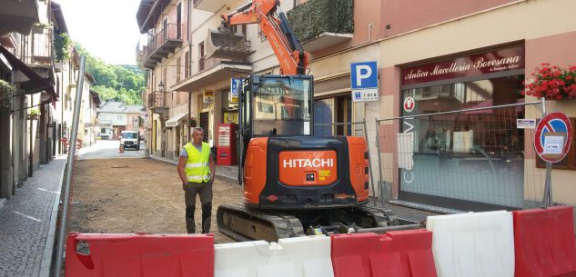 La Guida - Boves, iniziati i lavori di pavimentazione del centro storico