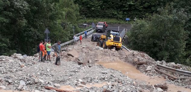 La Guida - Prato Nevoso isolato per una frana