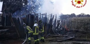 La Guida - Boves, in fiamme materiale legnoso presso un’azienda