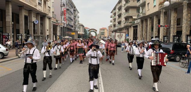 La Guida - 12 giorni di festa con l’Oktoberfest Cuneo