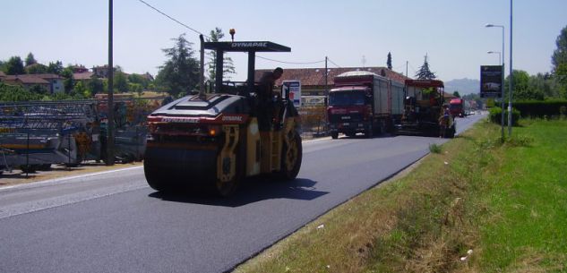 La Guida - Lavori di asfaltatura sulle provinciali tra Cervasca e Vignolo