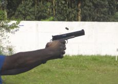 La Guida - Mostra una pistola e se ne vanta, 54enne denunciato