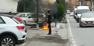 La Guida - Principio d’incendio a Dogliani: un’auto va a fuoco