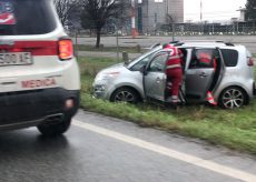 La Guida - Levaldigi, auto fuori strada nella zona dell’aeroporto