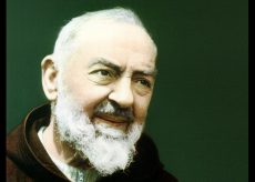 La Guida - Rosario e messa con il gruppo di preghiera padre Pio