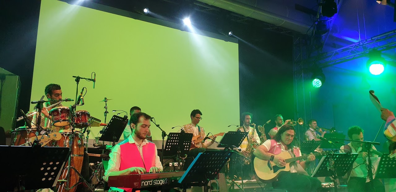 Chromatic Orchestra a Sanrito