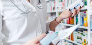 Farmacia Bottasso intensifica le consegne a domicilio La Guida - Farmacia Bottasso intensifica le consegne a domicilio