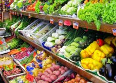 La Guida - Frutta e verdura, il caldo spinge i consumi ma i prezzi triplicano