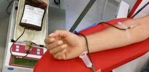“Continuate a donare il sangue” La Guida - “Continuate a donare il sangue”