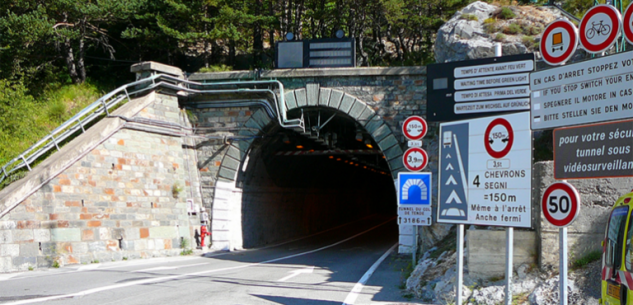 La Guida - Tunnel di Tenda chiuso per un guasto all’impianto antincendio