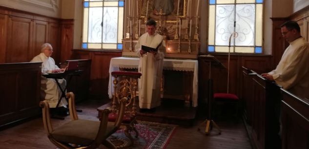 La Guida - Il rosario in Duomo recitato con il vescovo Piero Delbosco