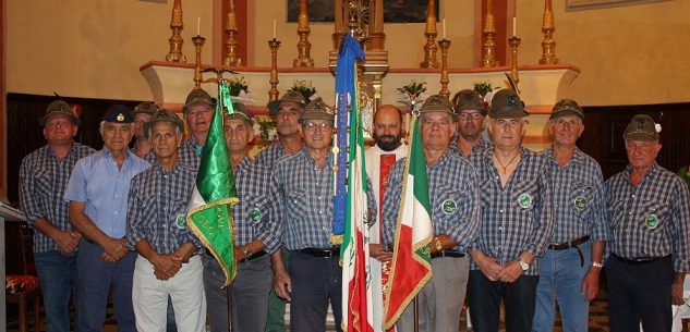 La Guida - Gli Alpini di Ceriolo donano 1.000 euro al Santa Croce
