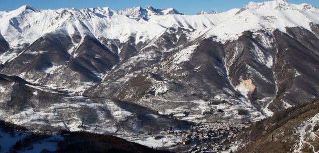 La Guida - Mascherina e guanti obbligatori nei negozi di Limone