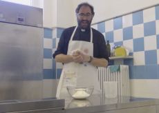 La Guida - In cucina con don Ocio, la video-ricetta del pane azzimo