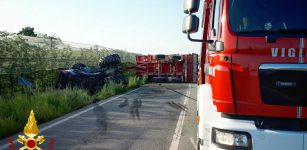Scontro tra auto e trattore tra Cuneo-Saluzzo La Guida - Scontro tra auto e trattore tra Cuneo-Saluzzo