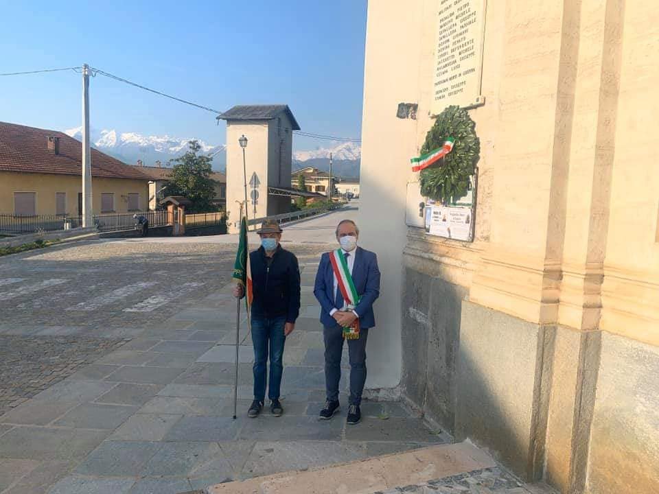 Vignolo-25 aprile-A Santa Croce. jpg