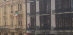 La Guida - Dai balconi il canto Bella ciao per il 25 aprile