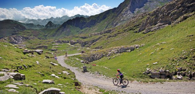 La Guida - Dall’alta Via del sale alla Ciclabile mare