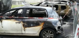 La Guida - Borgo, tre auto distrutte dalle fiamme