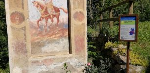 La Guida - Alla scoperta di piloni e cappelle del versante solatìo di Rore