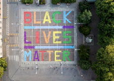 La Guida - Sabato 25 luglio la scritta “Black lives matter” in piazza della Costituzione