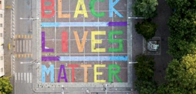 La Guida - Sabato 25 luglio la scritta “Black lives matter” in piazza della Costituzione