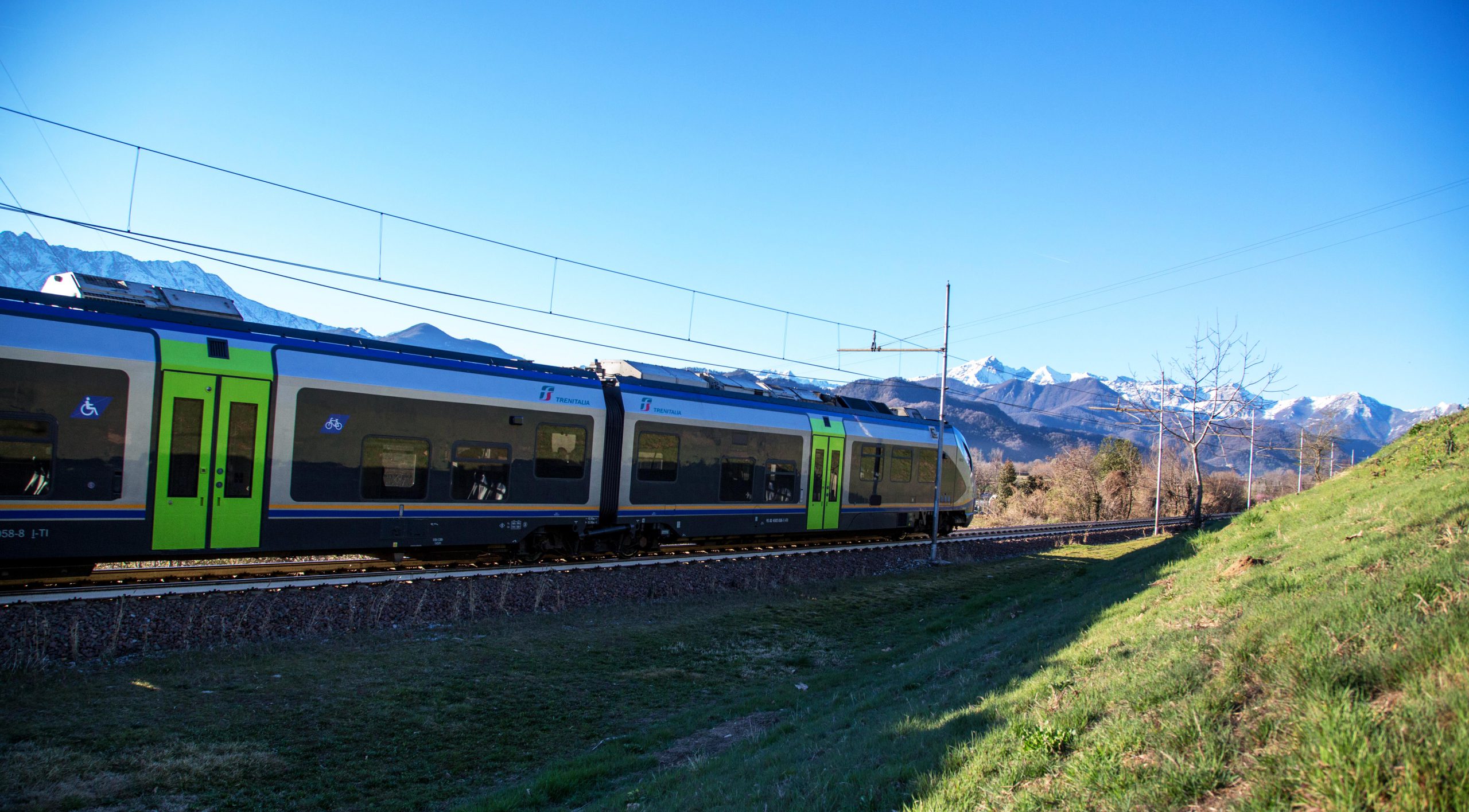 Martedì 4 agosto raccolta firme per la linea Cuneo-Ventimiglia