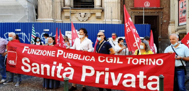 La Guida - Protesta dei lavoratori della sanità privata