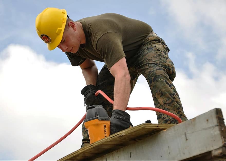 Lavoratore in cantiere