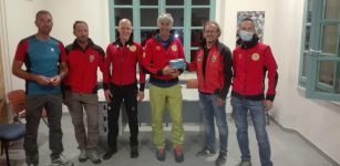 La Guida - Un telefono satellitare donato al Soccorso Alpino di Cuneo