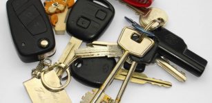 Attrezzi da lavoro, bici, telefoni e computer tra gli oggetti smarriti La Guida - Attrezzi da lavoro, bici, telefoni e computer tra gli oggetti smarriti