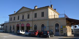 La Guida - Rissa sul treno per Cuneo, intervengono le Forze dell’ordine
