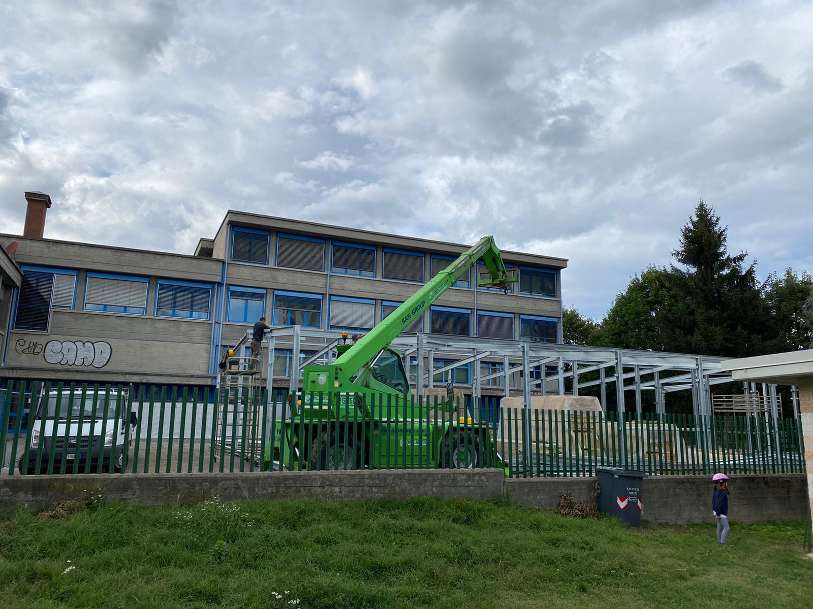 Lavori In Corso Per Le Nuovo Aule Del Liceo Artistico E Musicale La Guida La Guida