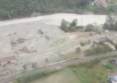 La Guida - L’elicottero sorvola la val Tanaro dopo l’alluvione (video)