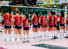La Guida - Cuneo Granda Volley: un membro dello staff positivo, rinviata la partita con Novara