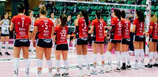 La Guida - Cuneo Granda Volley: un membro dello staff positivo, rinviata la partita con Novara