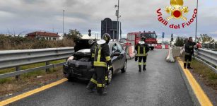 La Guida - Macchina sbanda all’entrata della tangenziale di Fossano