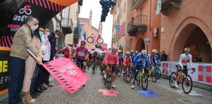 Il Giro d’Italia è sulle strade della provincia di Cuneo La Guida - Il Giro d’Italia è sulle strade della provincia di Cuneo