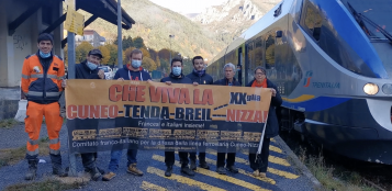 La Guida - Il primo treno da Cuneo a Tenda è arrivato