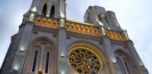 La Chiesa cuneese esprime la sua vicinanza alla diocesi di Nizza La Guida - La Chiesa cuneese esprime la sua vicinanza alla diocesi di Nizza