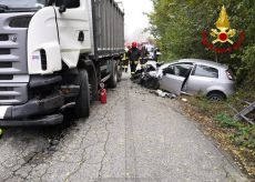 La Guida - Villafalletto, scontro frontale tra auto e camion