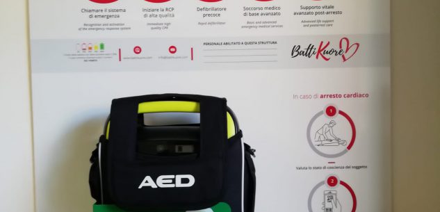 La Guida - Imparare a usare il defibrillatore