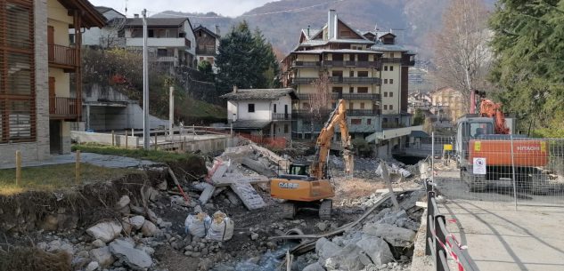 La Guida - Demolita la casa diventata il simbolo dell’alluvione a Limone