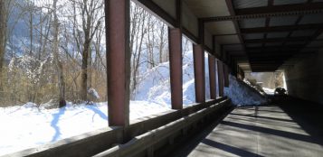 La Guida - Reti ferma neve sopra i paravalanghe della strada per Sant’Anna di Valdieri