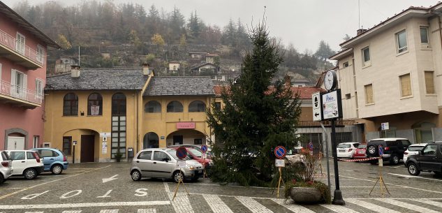 La Guida - Iniziano i preparativi per addobbare Caraglio per le feste