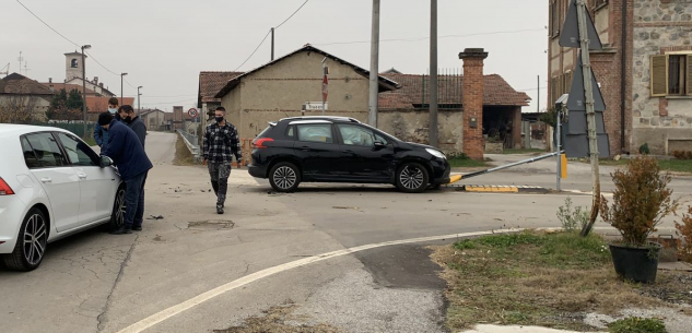 La Guida - Incidente all’incrocio di Tetti Pesio-Riforano, senza gravi conseguenze