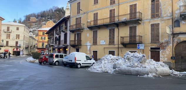 La Guida - Strade chiuse e divieti di sosta in molte vie e piazze di Caraglio