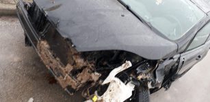Auto ribaltata, giovane incastrato nell’abitacolo La Guida - Auto ribaltata, giovane incastrato nell’abitacolo