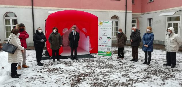 La Guida - Inaugurata una nuova stanza degli abbracci